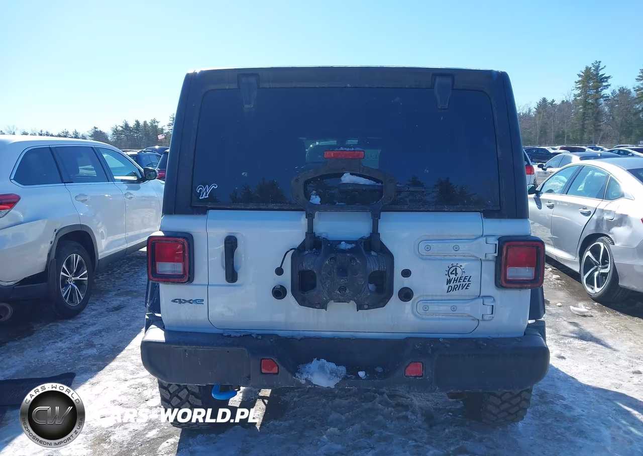 2023 Jeep Wrangler 4Xe 4X4 VIN:1C4JJXN6XPW685882 - 17