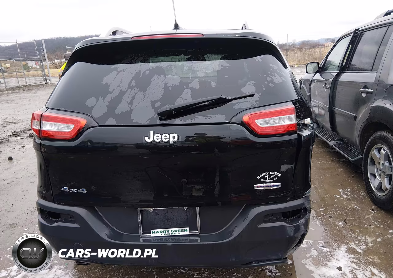 2014 Jeep Cherokee Latitude VIN:1C4PJMCB3EW223363 - 16