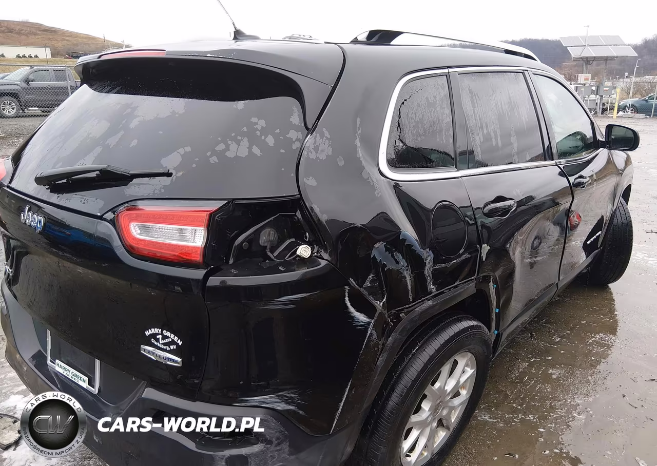 2014 Jeep Cherokee Latitude VIN:1C4PJMCB3EW223363 - 4