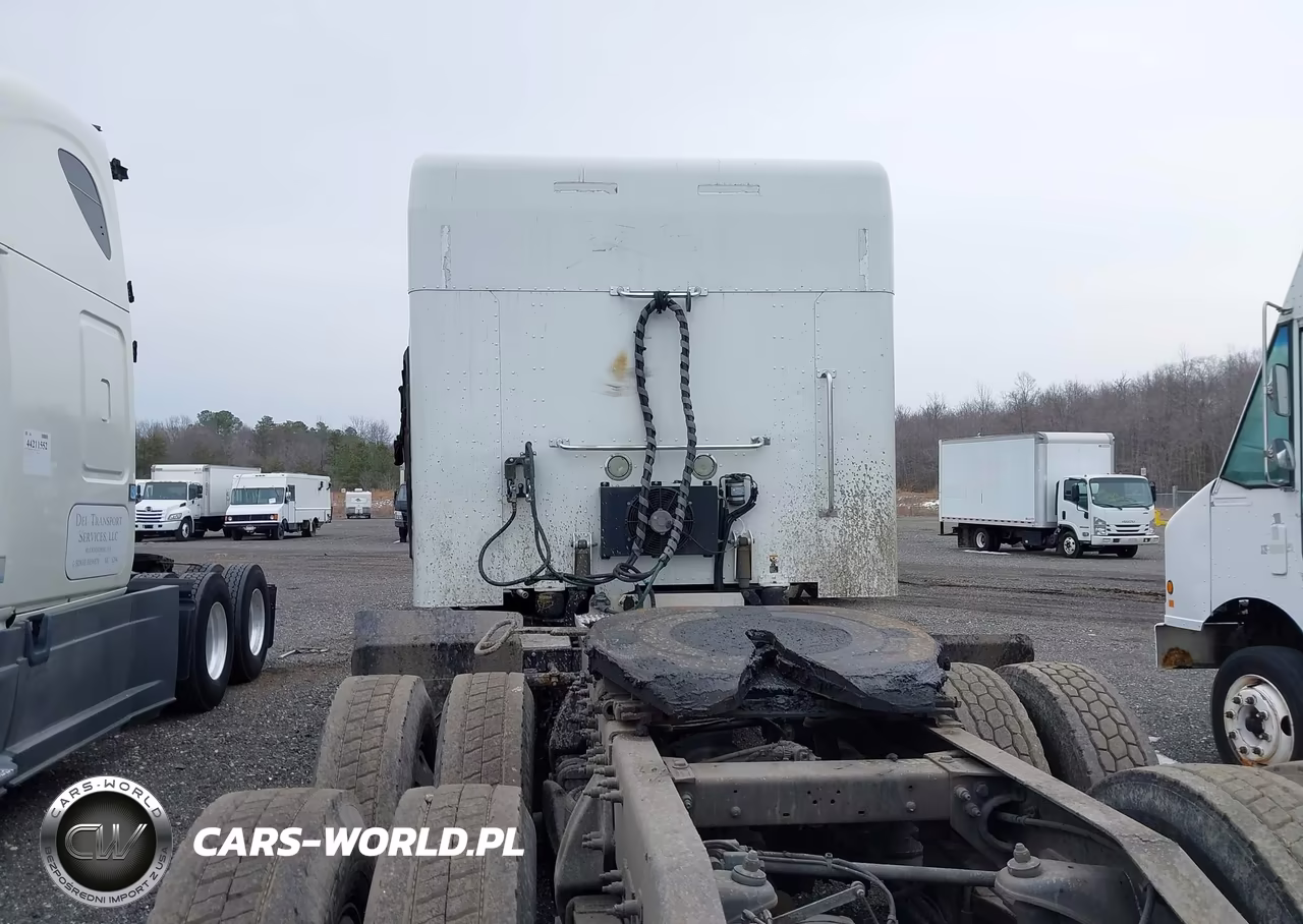 2014 Peterbilt 386 VIN:1XPHD49X7ED160437 - 8