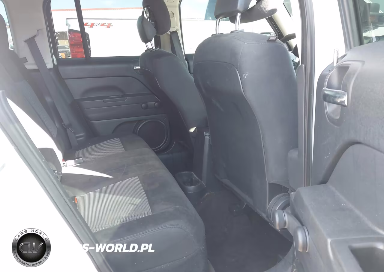 2015 Jeep Patriot Sport VIN:1C4NJPBB0FD349932 - 8