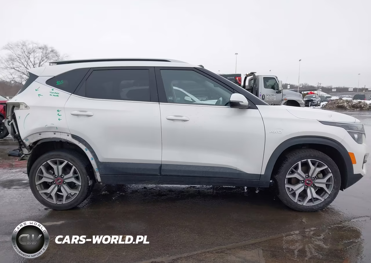 2021 Kia Seltos S Turbo VIN:KNDEUCA20M7103220 - 13