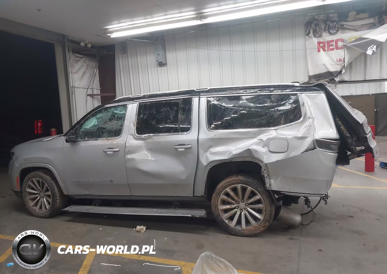 2023 Jeep Grand Wagoneer L Series Ii 4X4 VIN:1C4SJSFP1PS578130 - 15