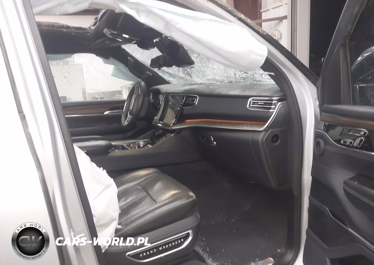 2023 Jeep Grand Wagoneer L Series Ii 4X4 VIN:1C4SJSFP1PS578130 - 5