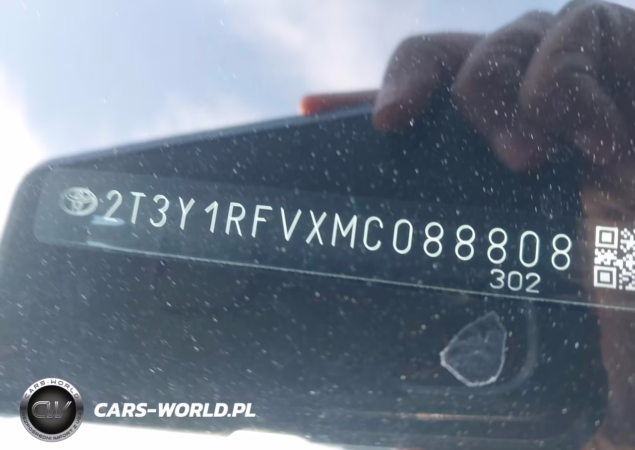 2021 Toyota Rav4 Limited VIN:2T3Y1RFVXMC088808 - 9