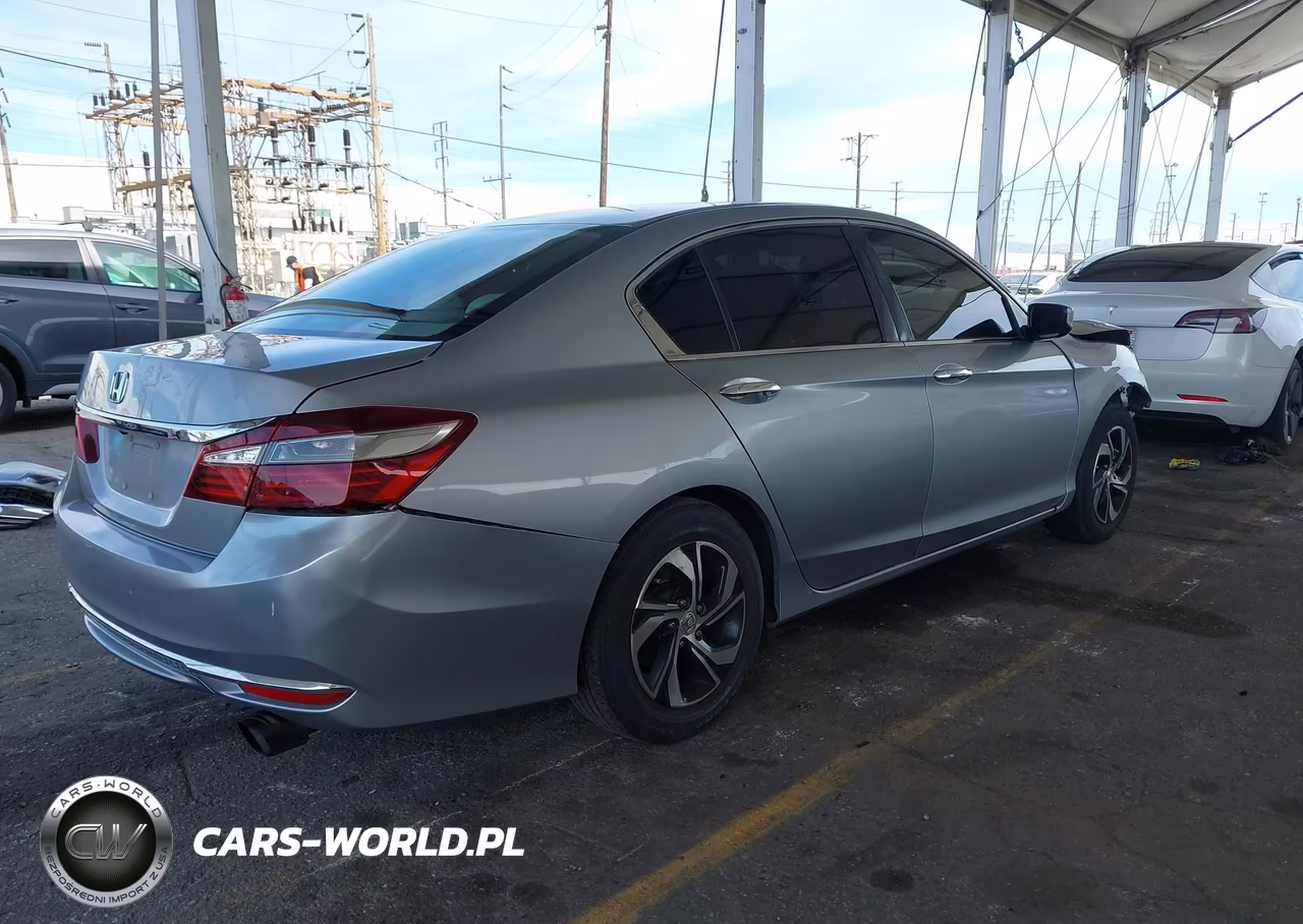 2017 Honda Accord Lx VIN:1HGCR2F36HA243173 - 4
