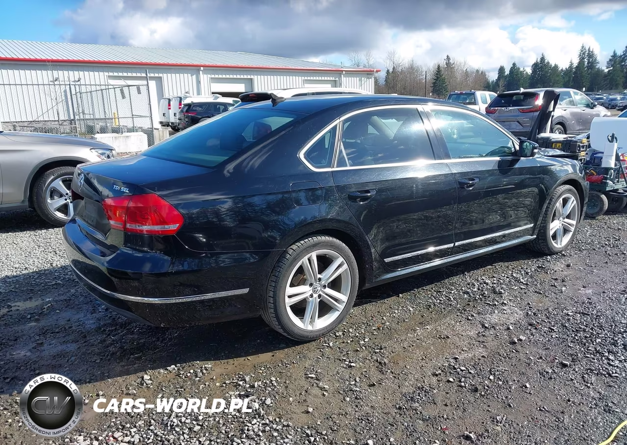 2013 Volkswagen Passat 2.0L Tdi Sel Premium VIN:1VWCN7A36DC122296 - 4