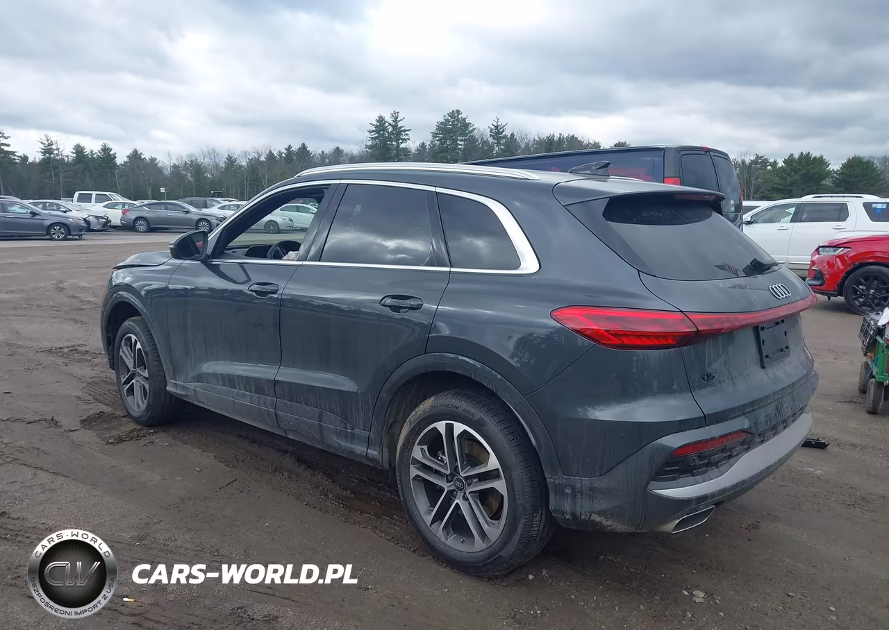 2025 Audi All-New Q5 Premium Tfsi Quattro S Tronic VIN:WA11AAGU5S2102797 - 3