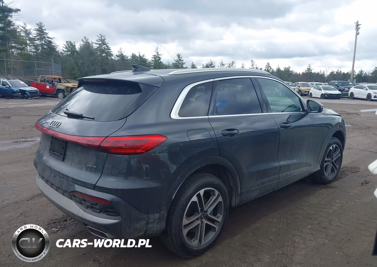 2025 Audi All-New Q5 Premium Tfsi Quattro S Tronic VIN:WA11AAGU5S2102797 - 4