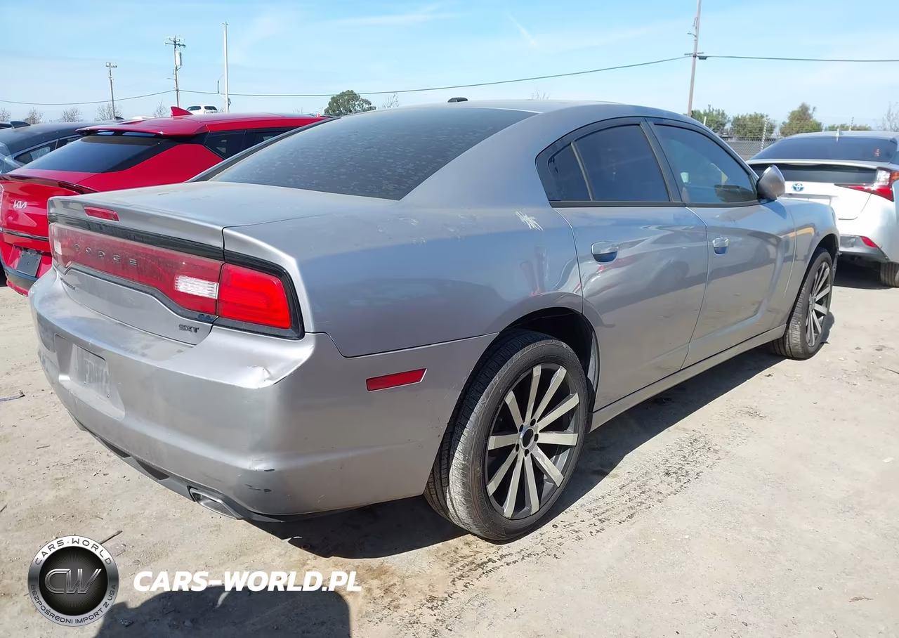 2014 Dodge Charger Sxt VIN:2C3CDXHGXEH295806 - 4