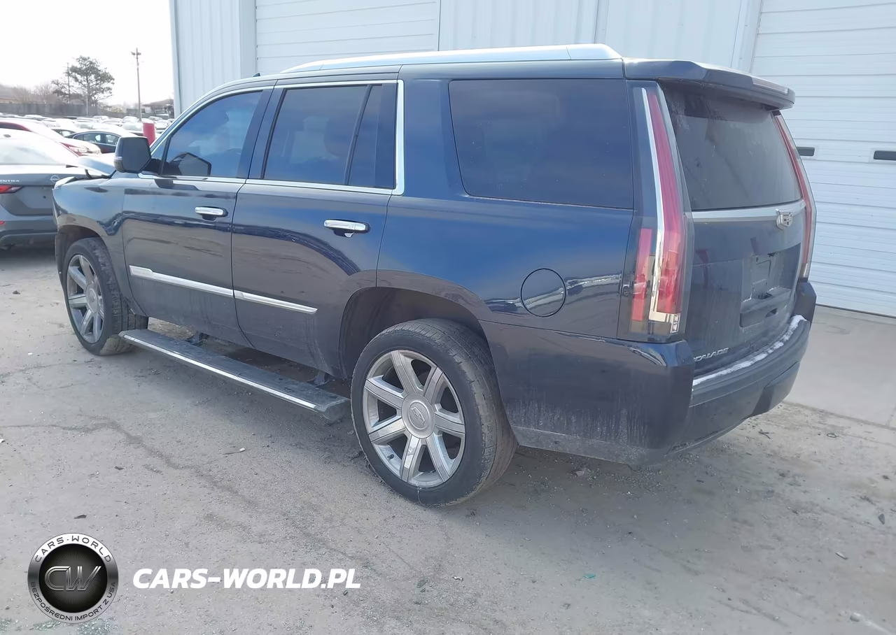 2018 Cadillac Escalade Premium Luxury VIN:1GYS4CKJ3JR245855 - 3