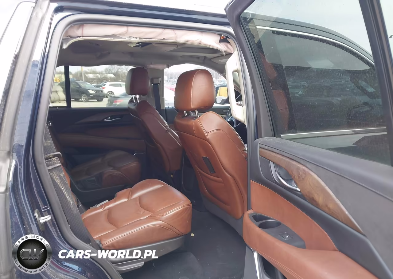 2018 Cadillac Escalade Premium Luxury VIN:1GYS4CKJ3JR245855 - 8