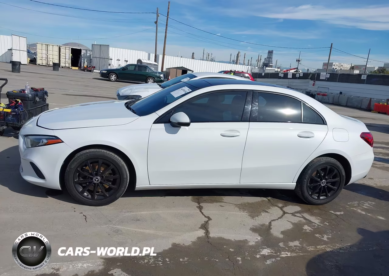 2019 Mercedes-Benz A 220 VIN:WDD3G4EB0KW023195 - 14