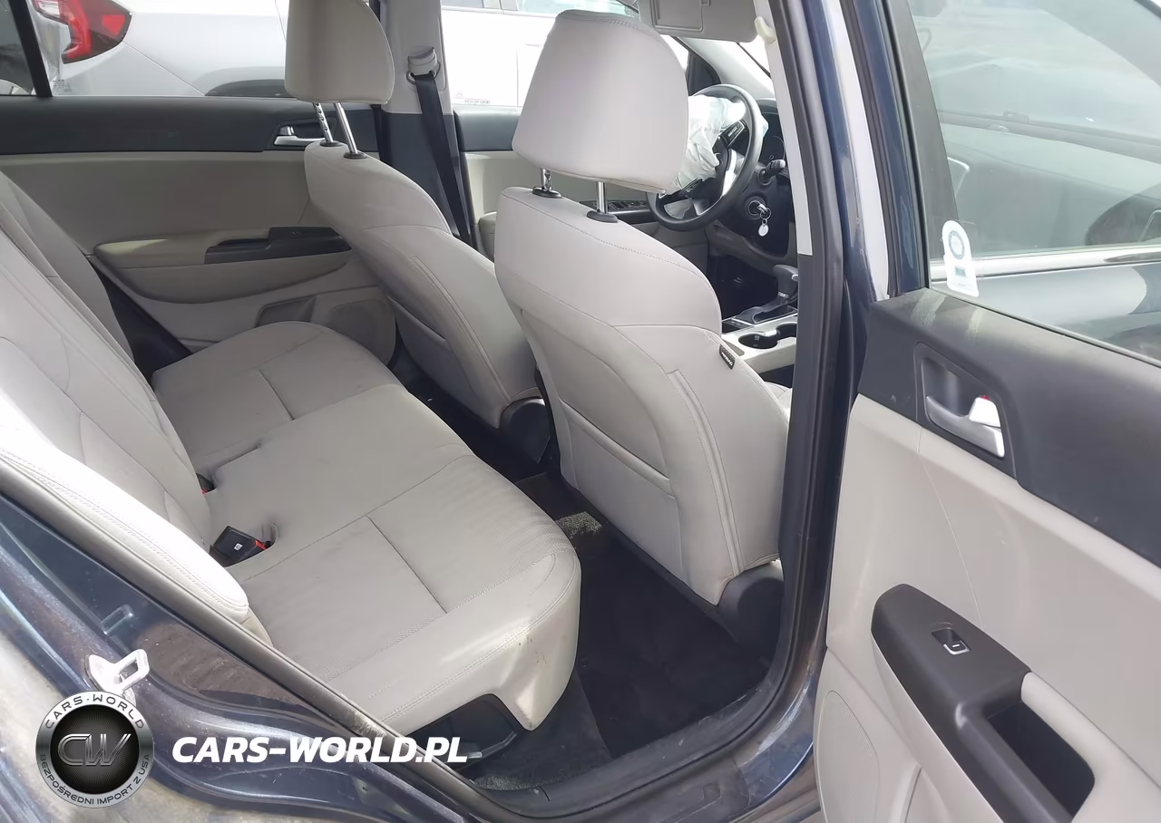 2020 Kia Sportage Lx VIN:KNDPM3AC9L7719112 - 8