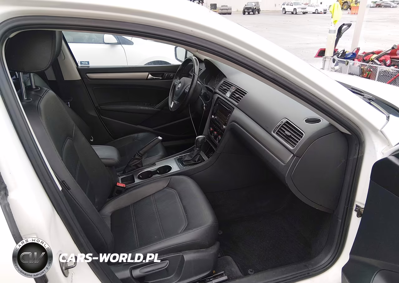 2014 Volkswagen Passat 2.5L Se VIN:1VWBP7A37EC012297 - 5
