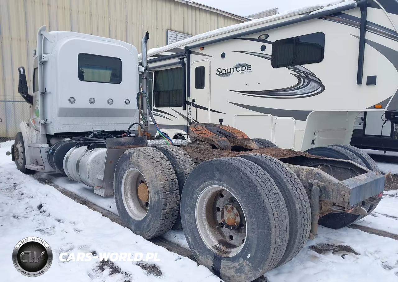 2016 Peterbilt 579 VIN:1XPBDP9X2GD333730 - 3
