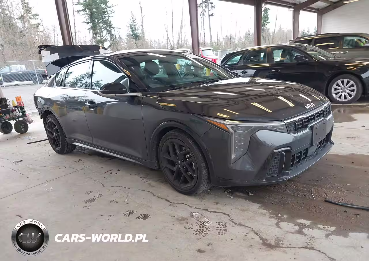 2025 Kia K4 Gt-Line Turbo