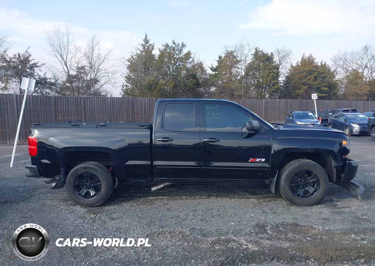 2017 Chevrolet Silverado 1500 2Lt VIN:1GCVKREC5HZ369404 - 13