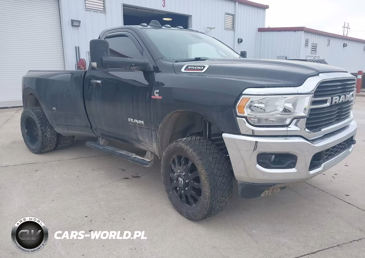 2019 Ram 3500 Big Horn 4X4 8' Box
