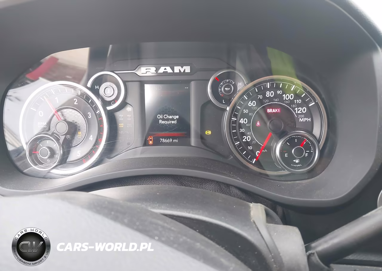 2019 Ram 3500 Big Horn 4X4 8' Box VIN:3C63RRBL3KG585029 - 7