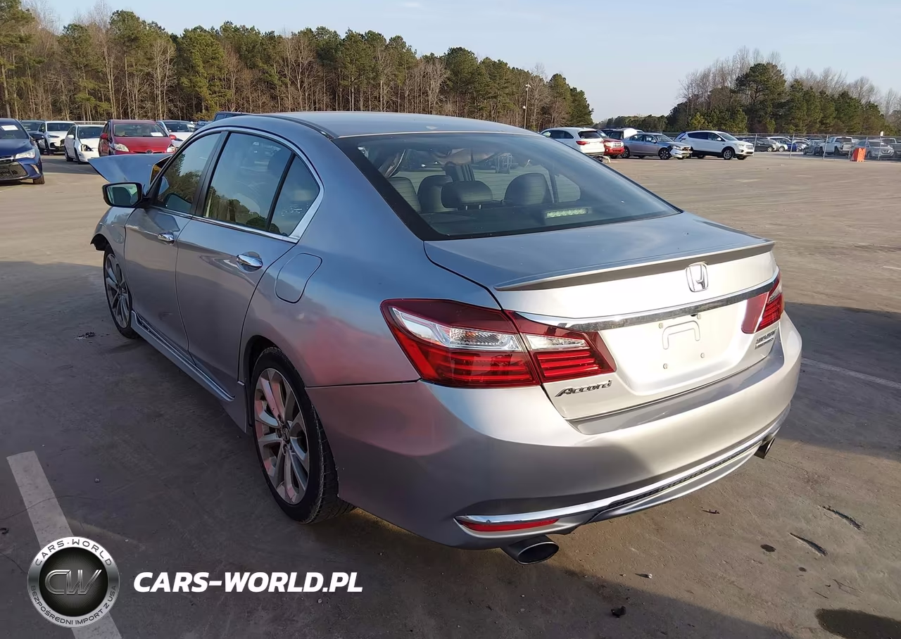 2017 Honda Accord Sport Se VIN:1HGCR2F15HA010657 - 3