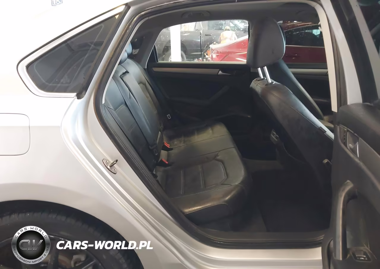 2014 Volkswagen Passat 2.0L Tdi Se VIN:1VWBN7A34EC115263 - 8