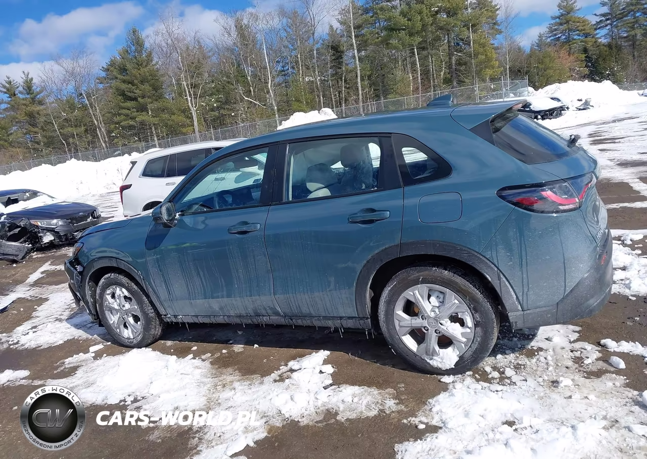 2025 Honda Hr-V Awd Lx VIN:3CZRZ2H33SM785597 - 15