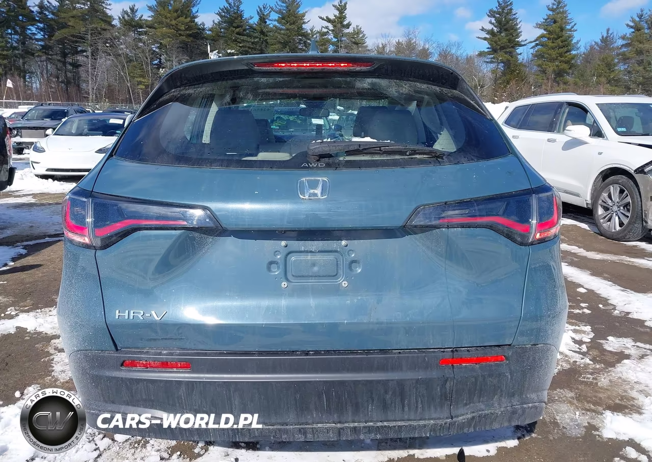 2025 Honda Hr-V Awd Lx VIN:3CZRZ2H33SM785597 - 17