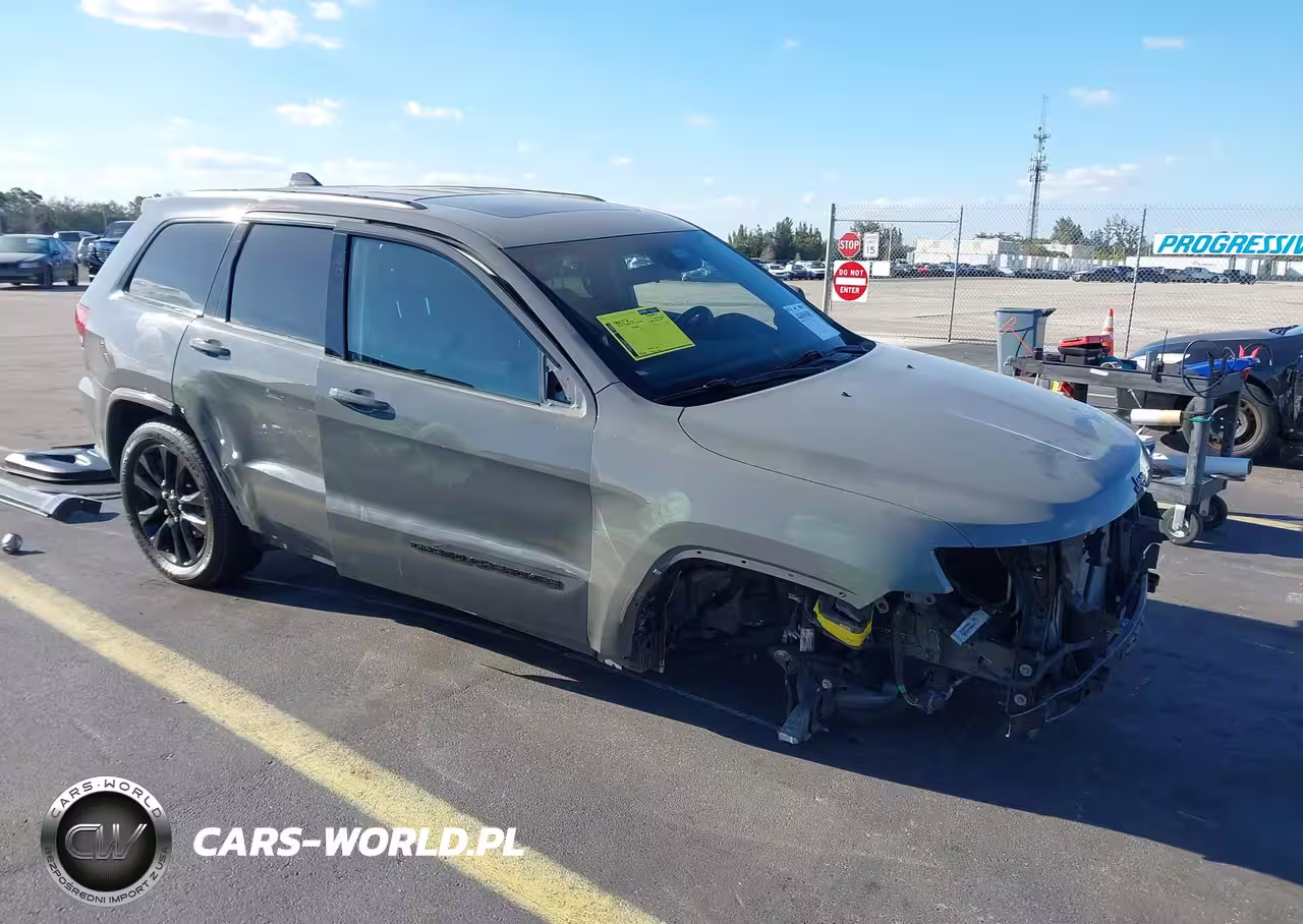 2021 Jeep Grand Cherokee Laredo X 4X2