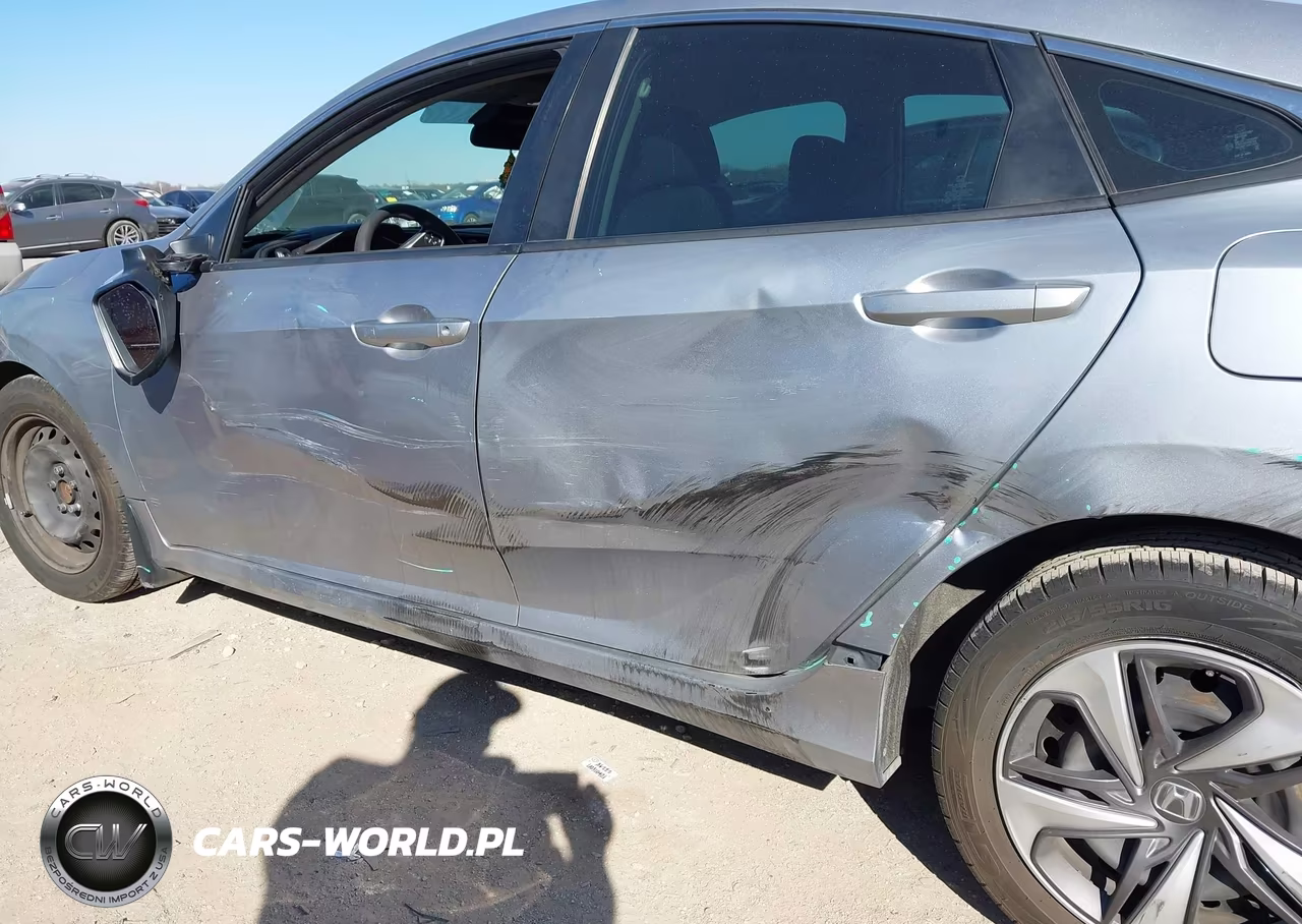 2019 Honda Civic Lx VIN:19XFC2F69KE032643 - 17