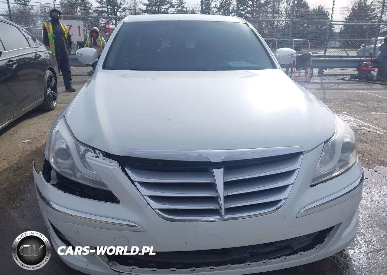 2013 Hyundai Genesis 3.8 VIN:KMHGC4DDXDU214322 - 12