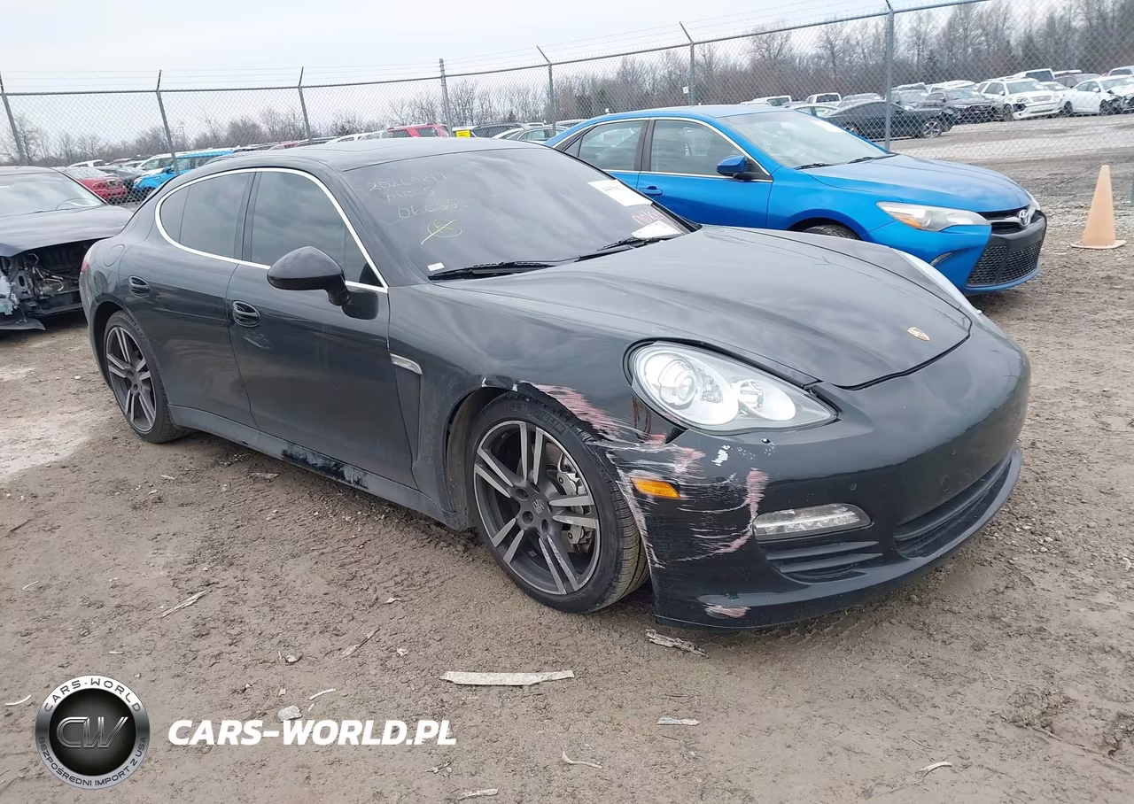 2013 Porsche Panamera S