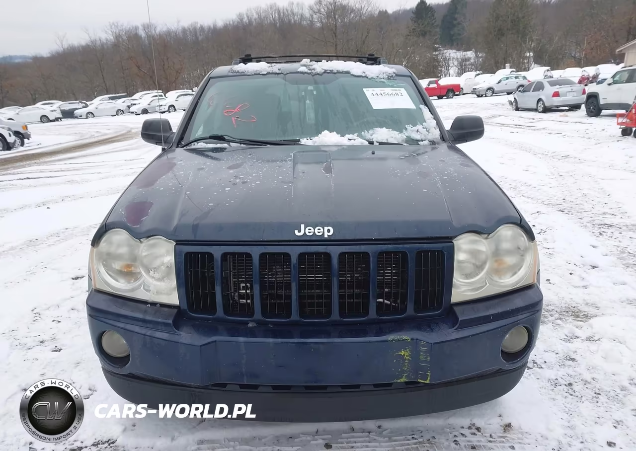 2005 Jeep Grand Cherokee Laredo VIN:1J4GR48K55C509325 - 12