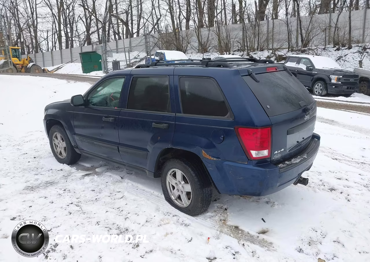 2005 Jeep Grand Cherokee Laredo VIN:1J4GR48K55C509325 - 3