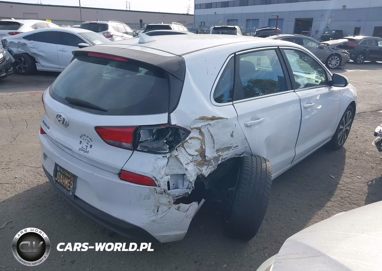 2019 Hyundai Elantra Gt VIN:KMHH35LEXKU088710 - 4