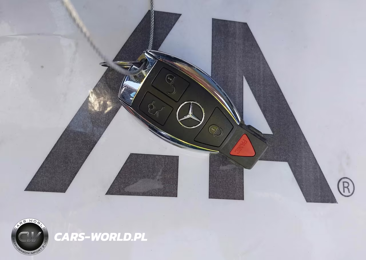 2015 Mercedes-Benz C 300 4Matic VIN:55SWF4KBXFU051268 - 11