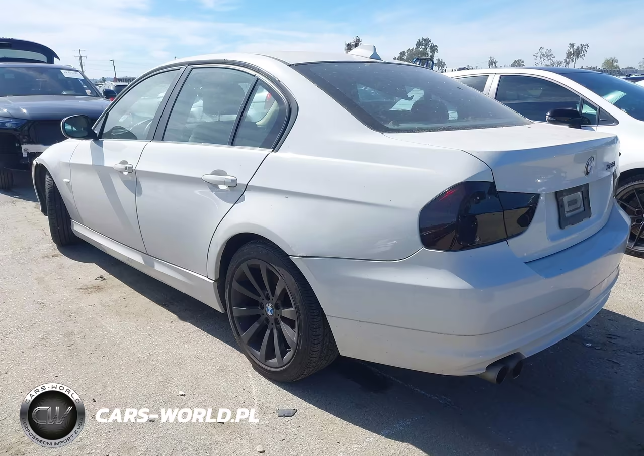 2011 BMW 328I VIN:WBAPH5G52BNM76484 - 3