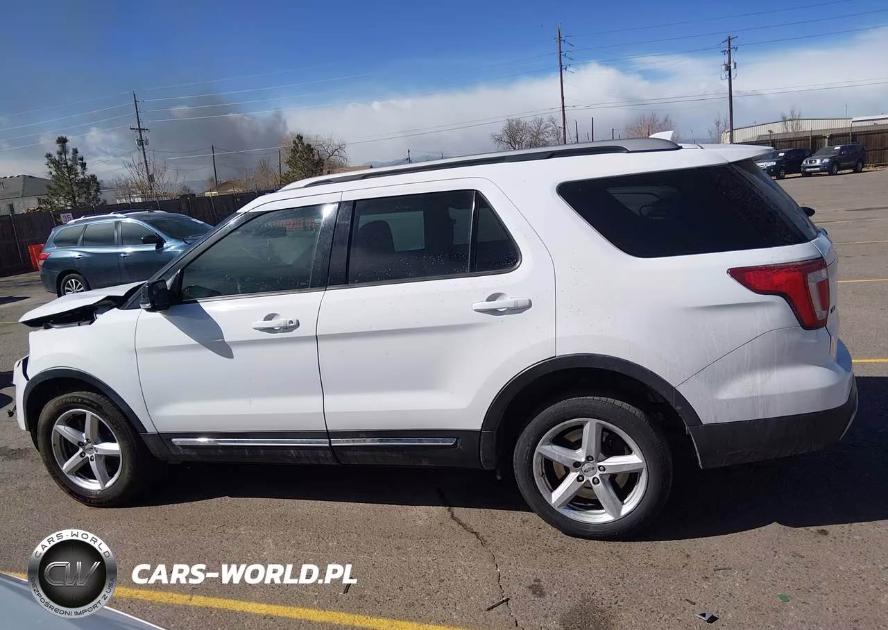 2016 Ford Explorer Xlt VIN:1FM5K8D84GGC58369 - 14