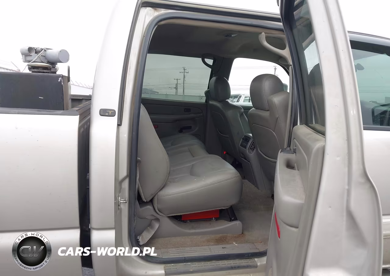 2005 Chevrolet Silverado 2500Hd Lt VIN:1GCHK23245F894899 - 8