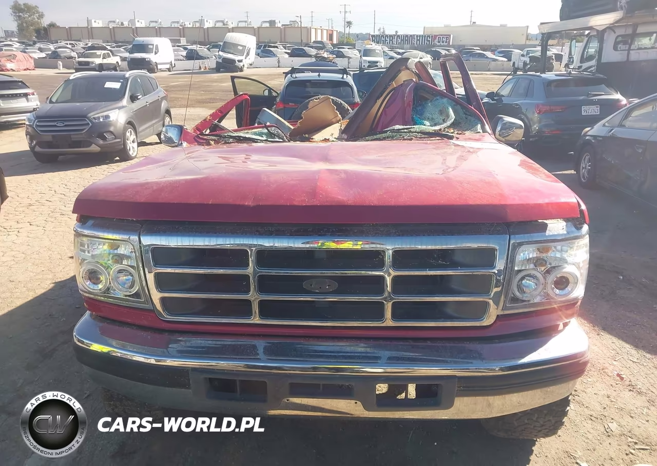 1994 Ford Bronco U100 VIN:1FMEU15H9RLA06790 - 11