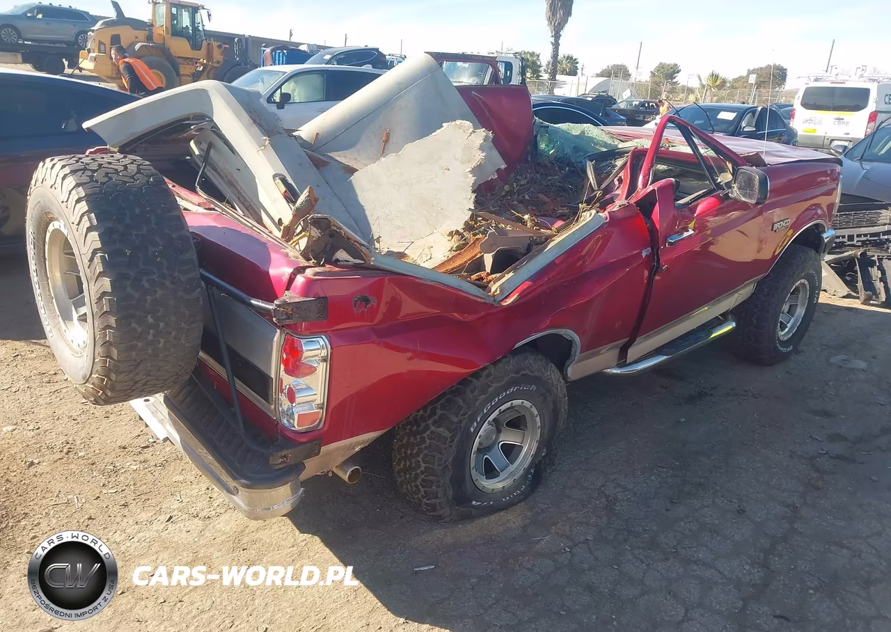 1994 Ford Bronco U100 VIN:1FMEU15H9RLA06790 - 4