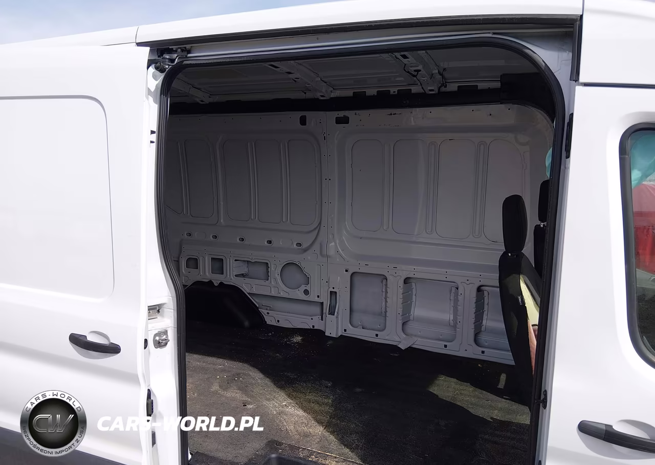 2025 Ford Transit-250 VIN:1FTBR2CG4SKA39202 - 8