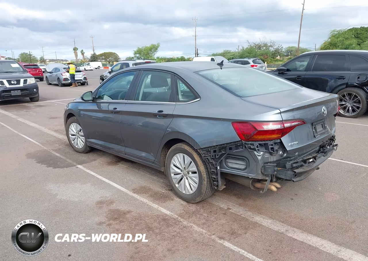 2019 Volkswagen Jetta VIN:3VWC57BU0KM116366 - 3