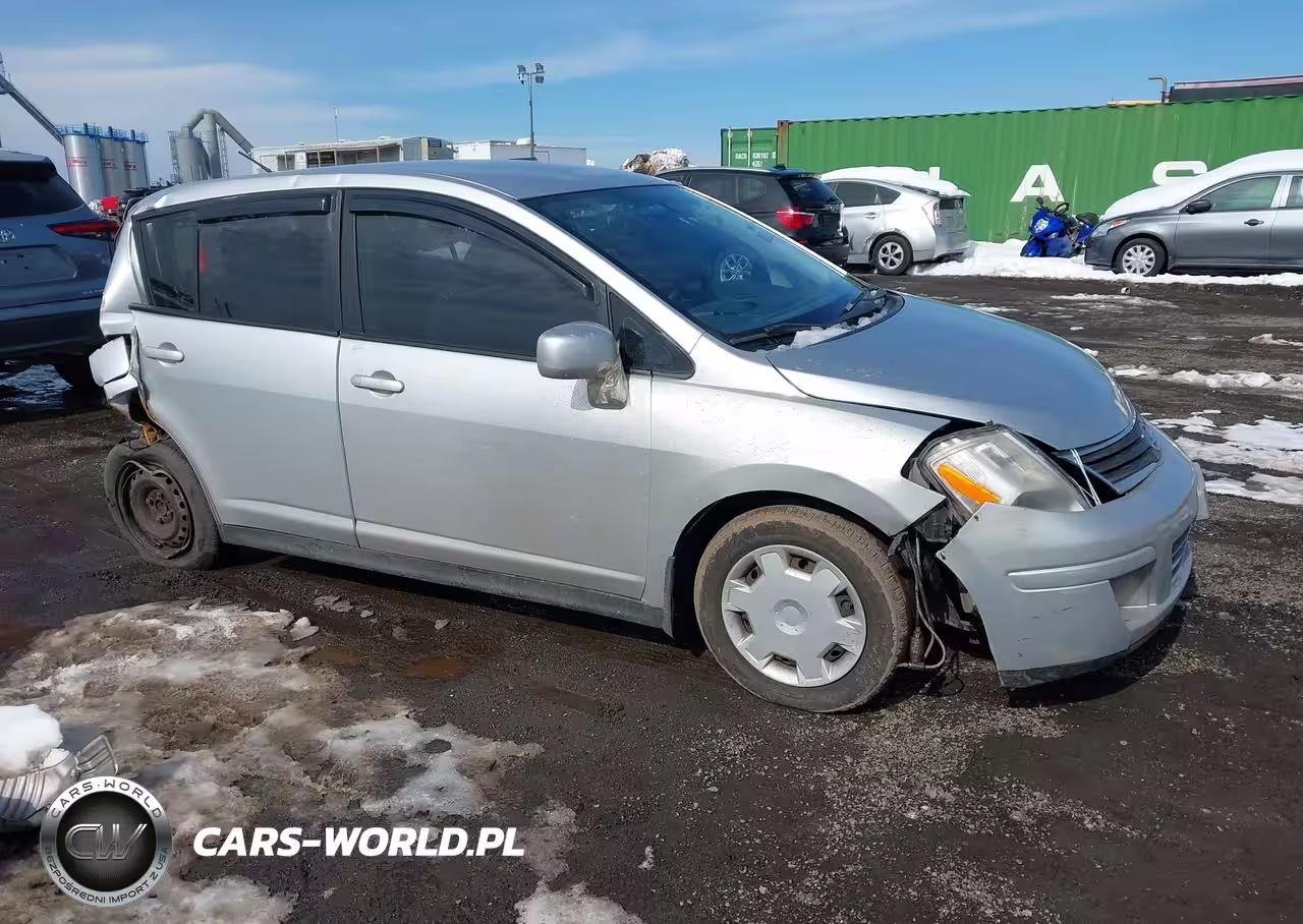 2011 Nissan Versa 1.8S