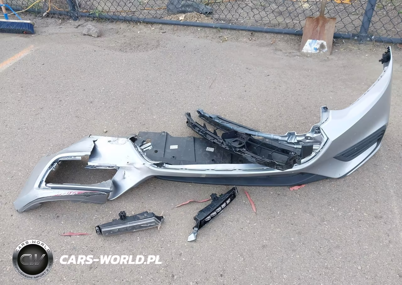 2021 Honda Insight Touring VIN:19XZE4F91ME000317 - 12