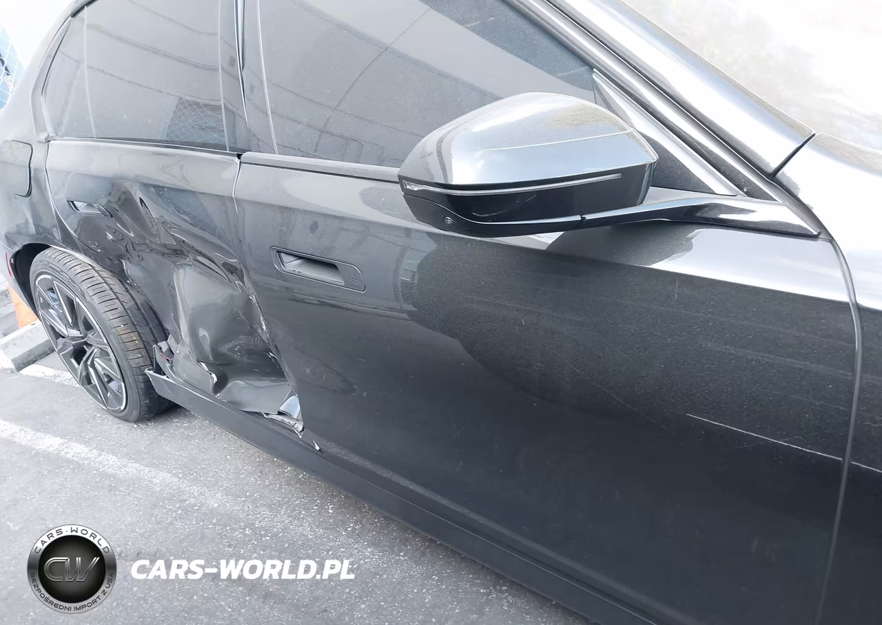 2024 BMW I7 xDrive60 VIN:WBY53EJ05RCP83500 - 14