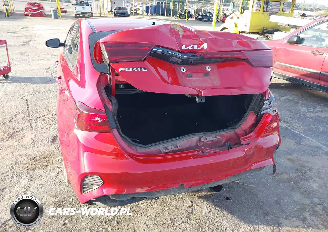 2022 Kia Forte Lxs VIN:3KPF24AD7NE432712 - 6
