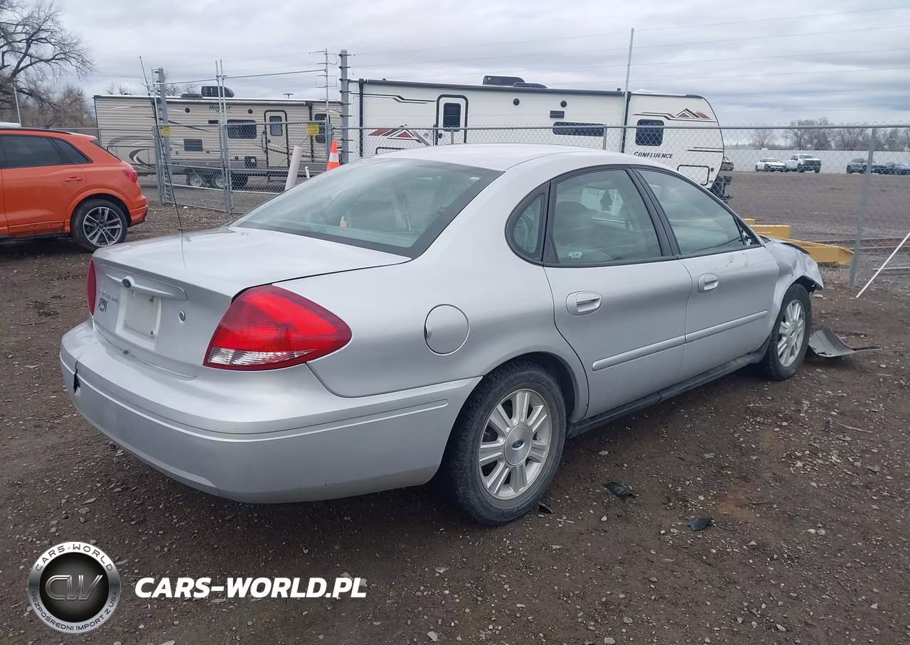 2006 Ford Taurus Sel VIN:1FAFP56UX6A139462 - 4