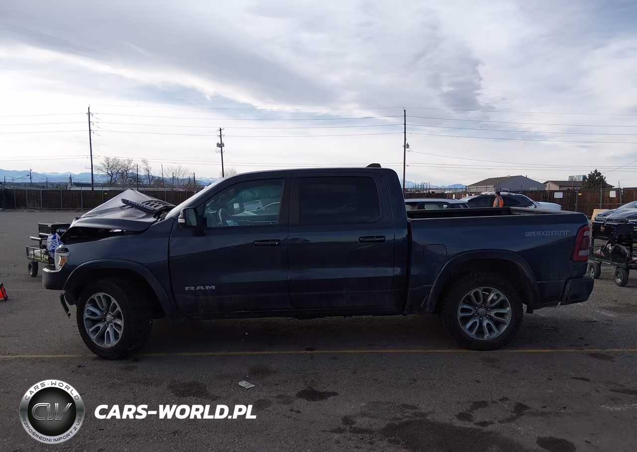 2021 Ram 1500 Laramie 4X4 5'7 Box VIN:1C6SRFJT4MN738667 - 15