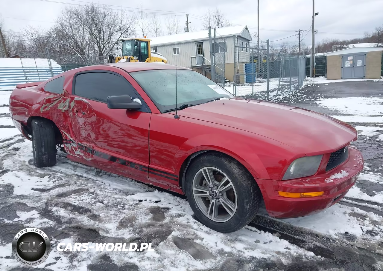 2005 Ford Mustang V6 Deluxe-V6 Premium